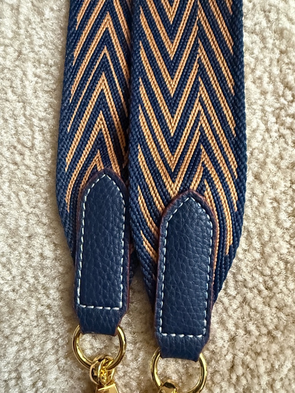 Stylish Navy and Tan Zigzag Guitar-Style Bag Strap - Picture 7 of 9